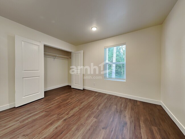 Building Photo - 7701 Brenden St SW