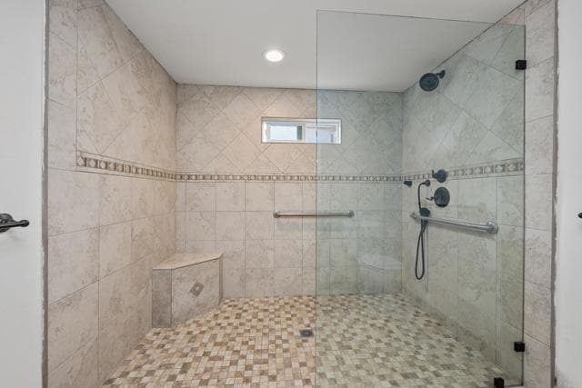 Building Photo - 2152 Ramona Ln