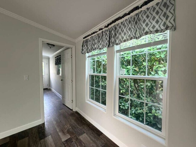 Building Photo - 3447 SW 50th Ln