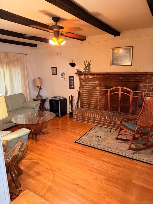 Building Photo - 5509 Whirlaway Rd