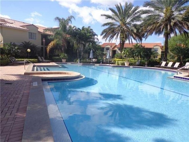 Building Photo - 1239 SW 46th Ave