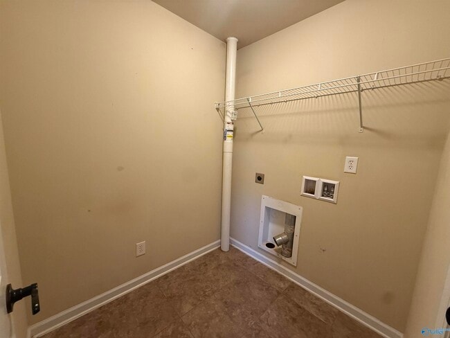 Building Photo - 824 Bell Factory Rd