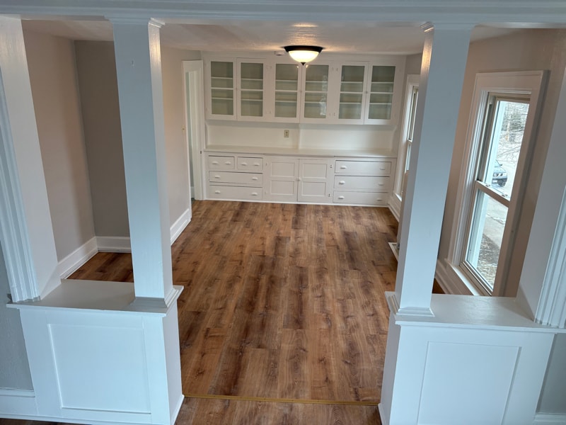 Building Photo - 302 W 10th Ave