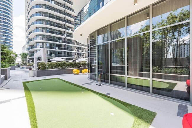 Building Photo - 45 SW 9th St