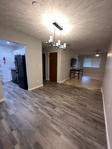 Primary Photo - 3772 Kensingwood Trce
