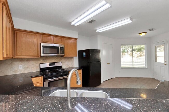 Building Photo - 11830 Copperas Creek Dr