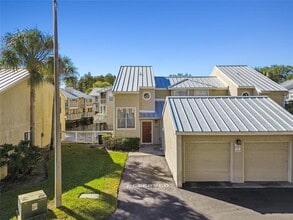 Building Photo - 13022 Arborview Pl