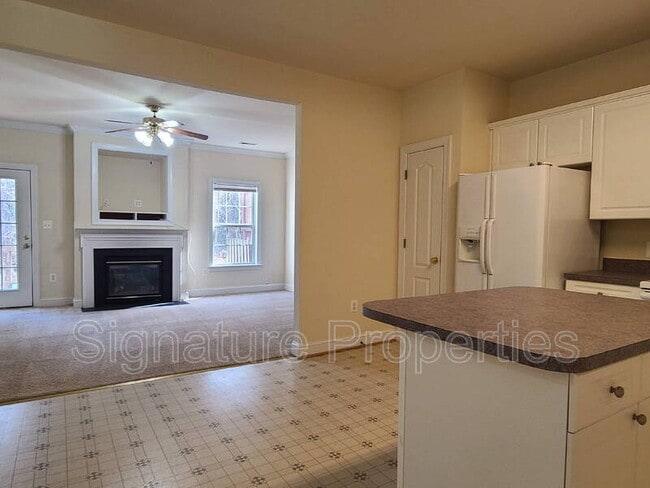 Building Photo - 209 Shaw Ct