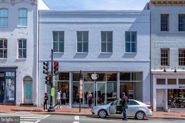 Building Photo - 1315 N Ode St