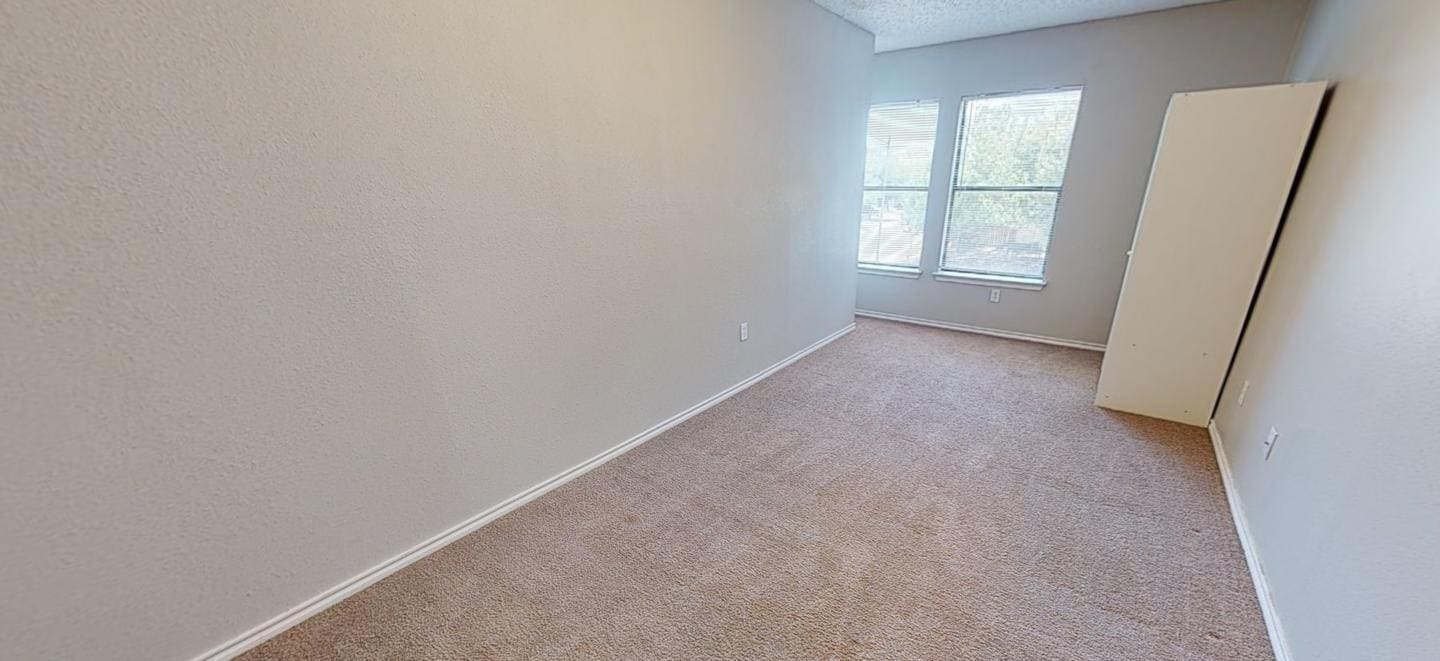 Building Photo - 7900 Rosenberry Dr