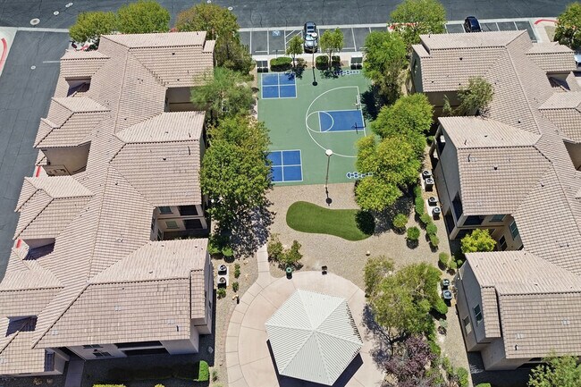 Building Photo - 6655 Flaminian Ln