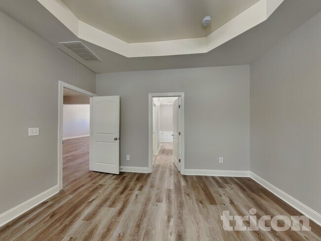 Building Photo - 2312 Joneshurst Wy