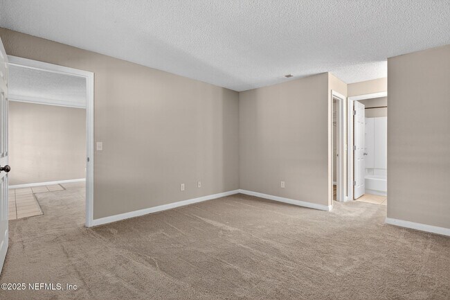 Building Photo - 100 Fairway Park Blvd