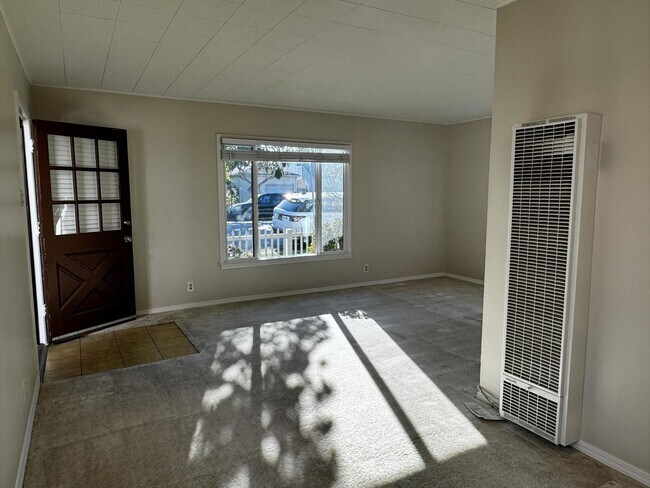 Primary Photo - 1115 Ocean Ave