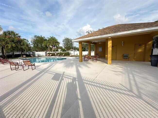 Building Photo - 1317 Costa Mesa Dr