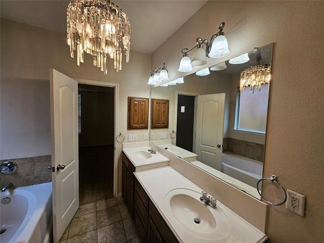 Building Photo - 3049 Trinity Lakes Dr