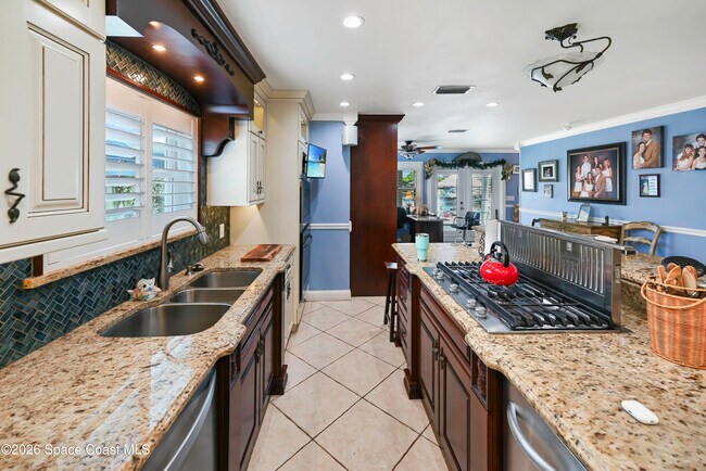 Building Photo - 2230 Sykes Creek Dr