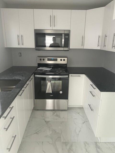 Building Photo - 10290 NW 36th St