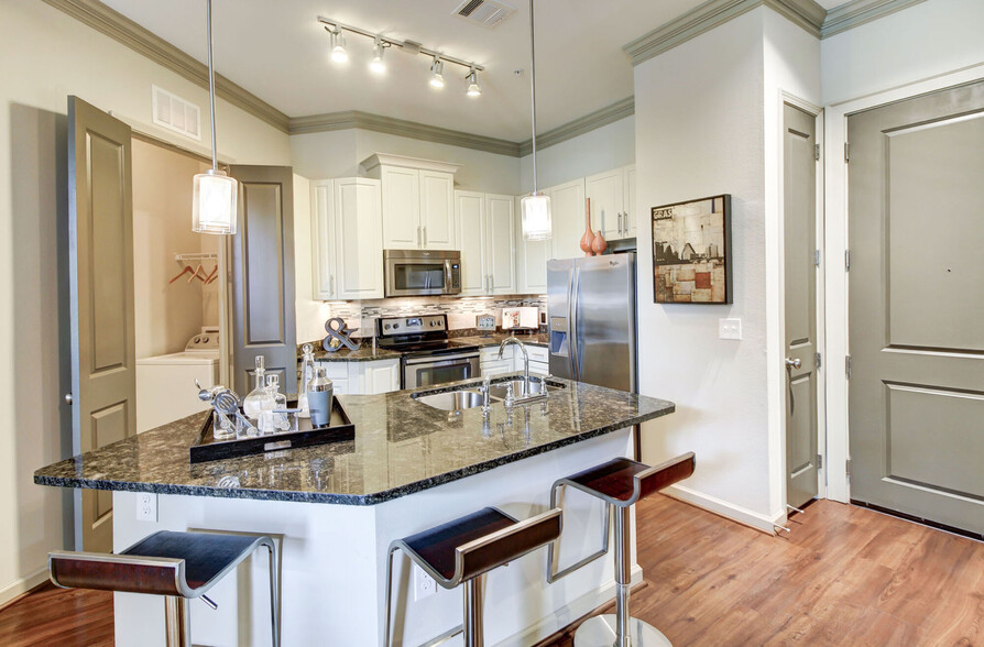Arlo Westchase apartments — community photo - Arlo Westchase