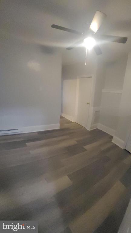 Building Photo - 229 N 9th St