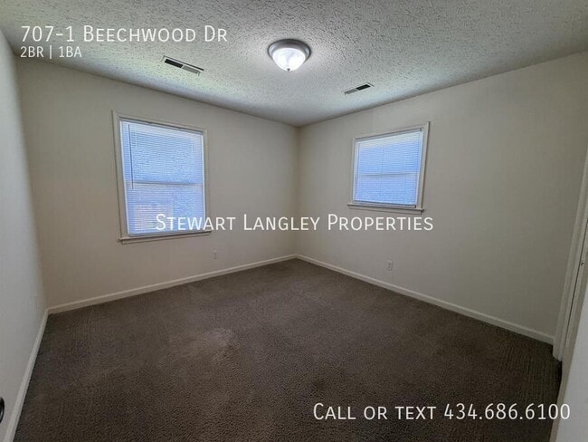 Building Photo - 707-1 Beechwood Dr-