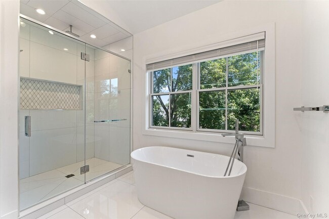 Building Photo - 49 Fayette Rd