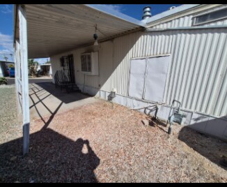 Building Photo - 3601 E Wyoming Ave