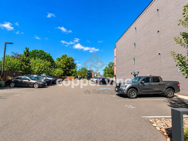 Building Photo - 1495 Vrain St