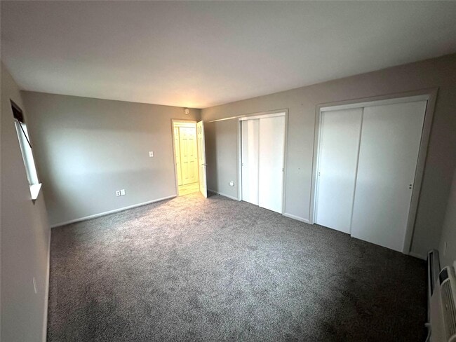 Building Photo - 268 Concord Ln