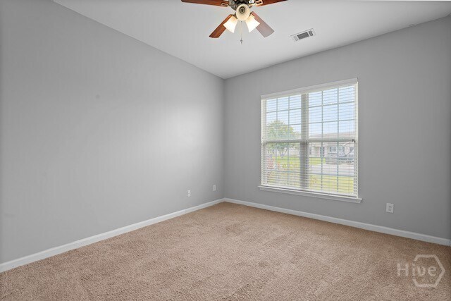 Building Photo - 168 Willow Point Cir