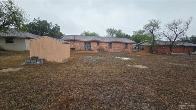 Building Photo - 19 Orange St