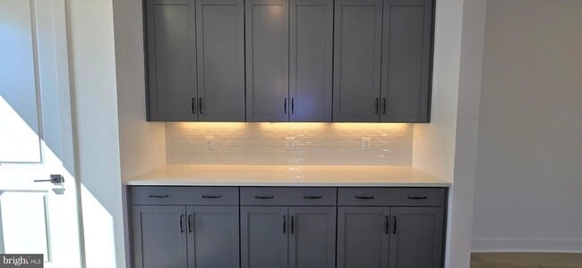 Building Photo - 1726 Blacksmith Wy