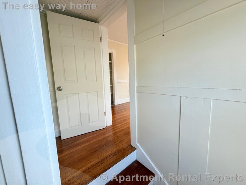 Building Photo - 15 East St