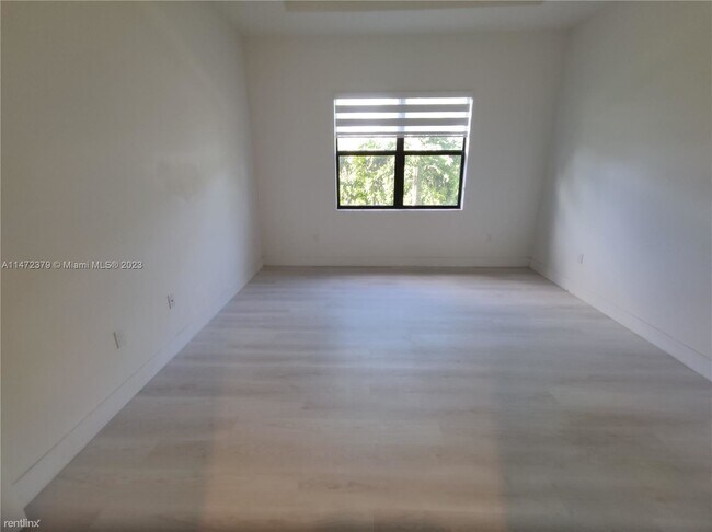 Building Photo - 4 br, 3 bath House - 17507 SW 41st St