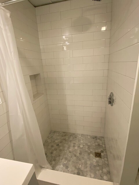Building Photo - 389 Marlborough St