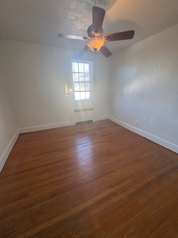 Building Photo - 3508 Grantley Rd