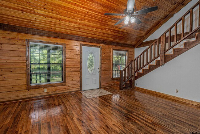 Building Photo - 18737 Saddleback Ln