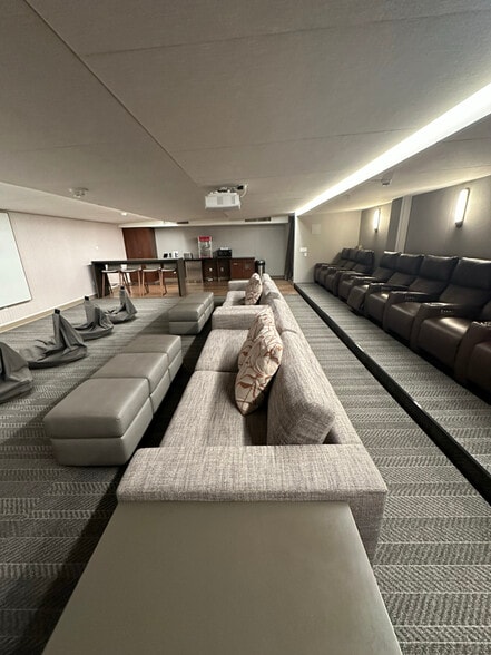 Building Photo - 1200 Queen Emma St