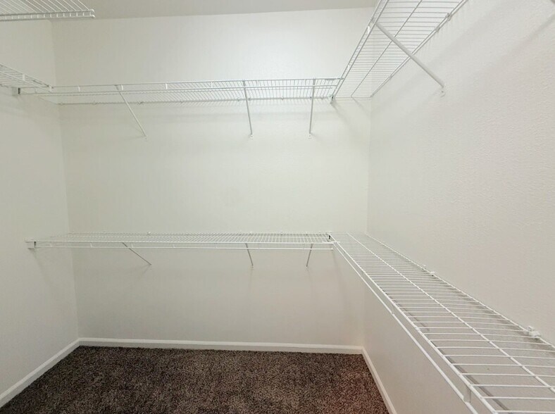 Building Photo - 1288 Wildcat Dr