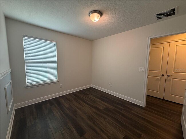 Building Photo - 14263 Damselfly Dr