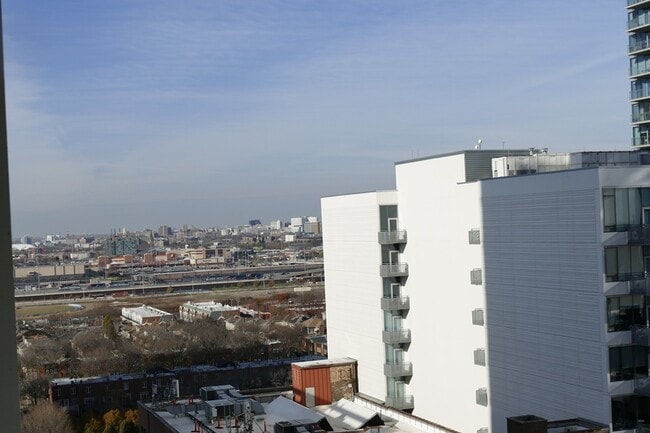 Building Photo - 1400 S Michigan Ave