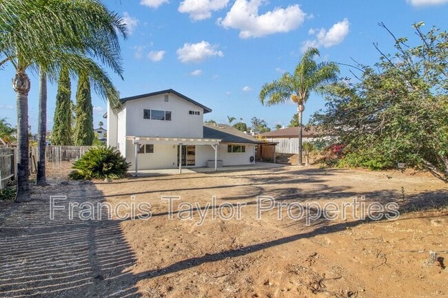 Building Photo - 2053 Habero Dr