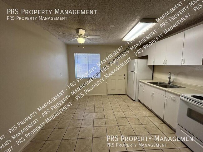 Building Photo - 1857 E University Dr