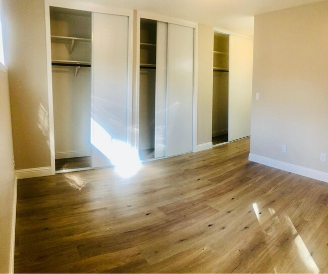 Master bedroom - 1455 Latour Ln