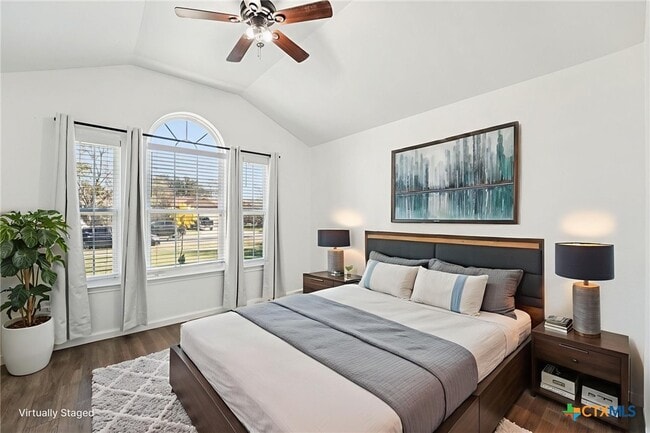 Building Photo - 2009 Starlight Dr