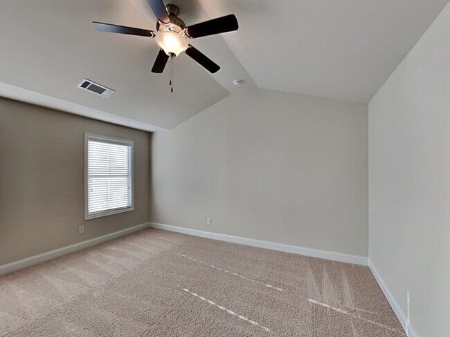 Building Photo - Beautiful Townhome 3 Bedroom 2.5 Bath Located in Canton, GA!!