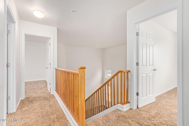 Building Photo - 2521 W Desert Spring Way