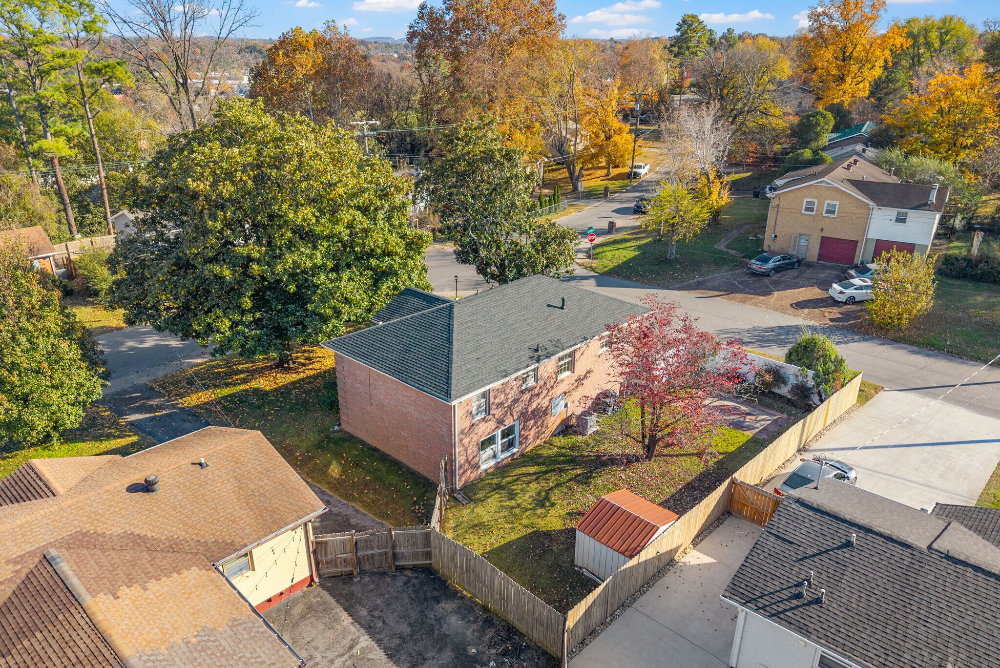 Building Photo - 4807 Jeffery Dr