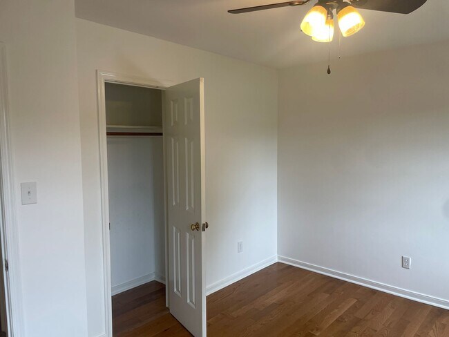 Building Photo - Gayton Green 4 Bedroom  2.5 Bath Home