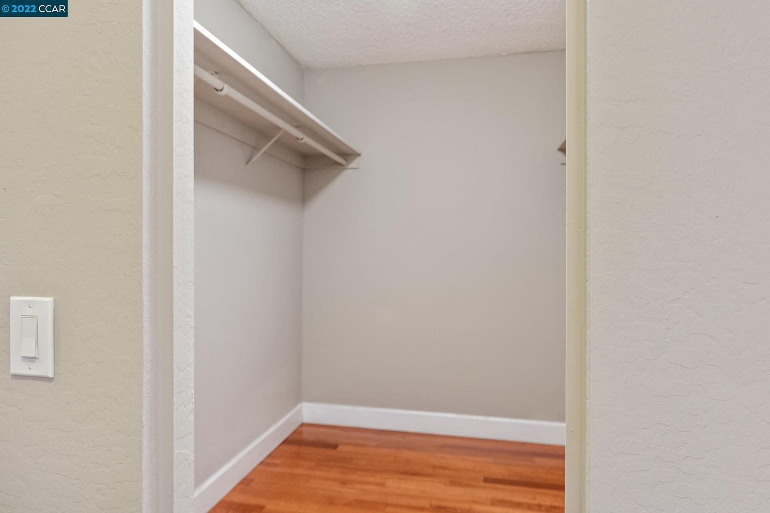 walk-in closet - 300 N Civic Dr #313